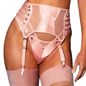 NWOT Honey Birdette Jerry Soft Pink Waspie Garter Belt Size S